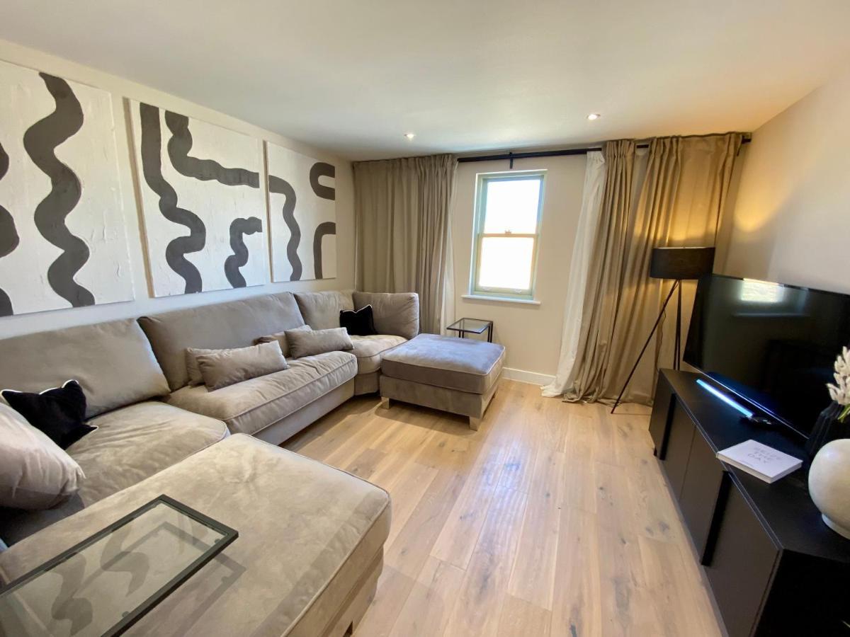 Luxurious Beach House Chesil Beach. Sleeps 6 Castletown  エクステリア 写真